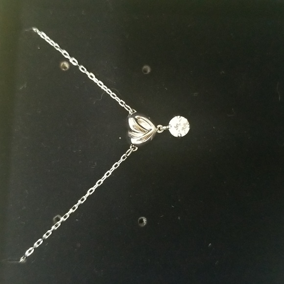 Authentic Swarovski Heart Drop Necklace EUC - Picture 3 of 14